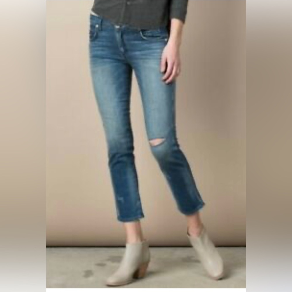 EUC AMO jeans